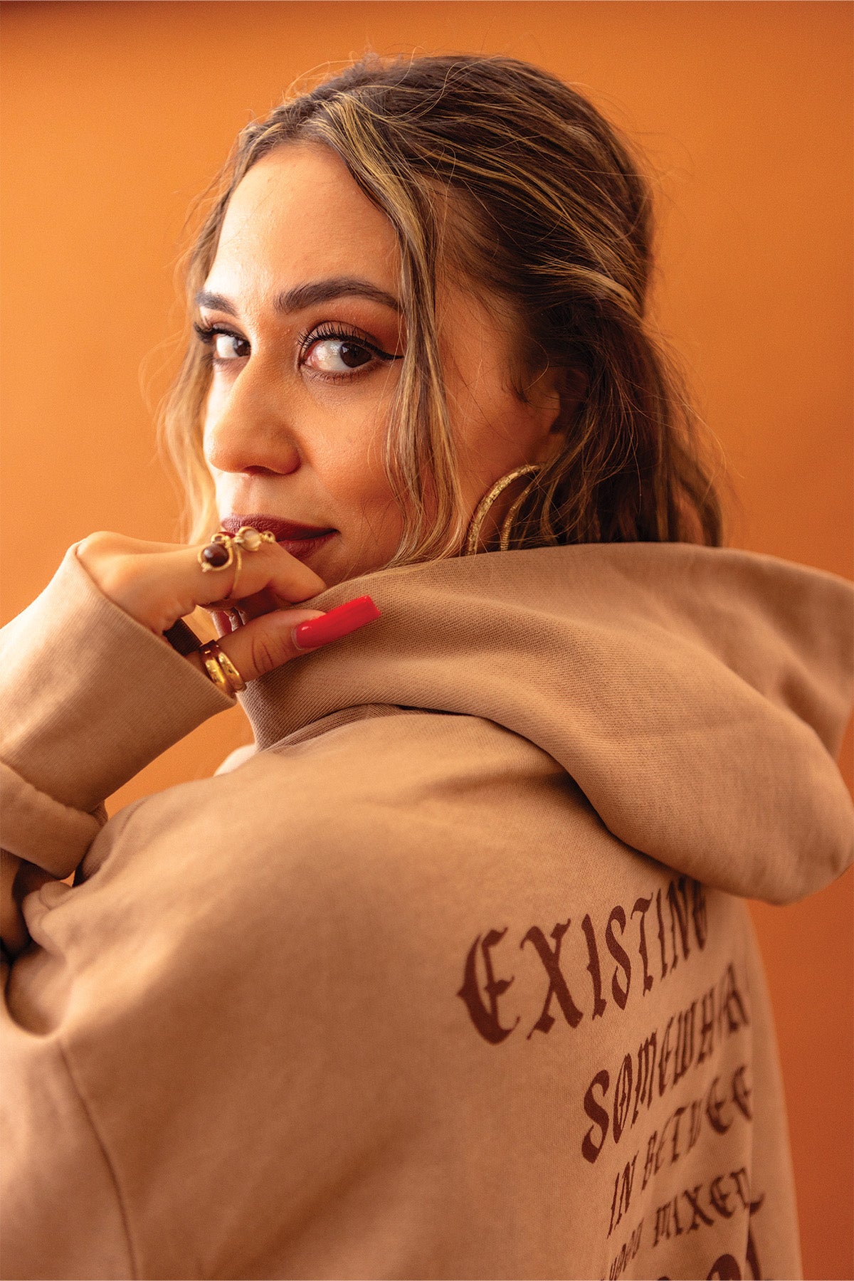 Hella Worthy Hoodie - Pigment Burro